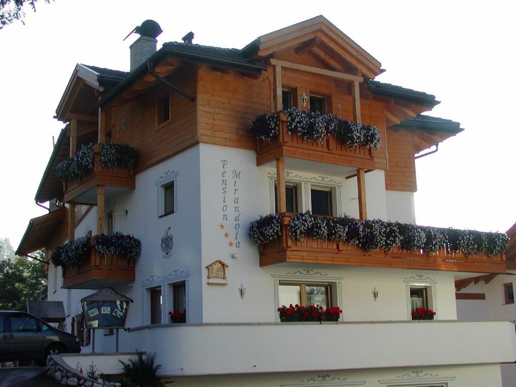 Pension Mirandola Colfosco Exterior foto